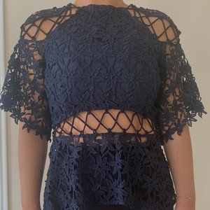 KEEPSAKE NAVY BLUE PEPLUM EMBROIDERED TOP SIZE L